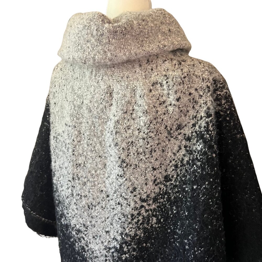 Ann Taylor Ombre Shawl Collar Poncho Cape One Size Gray Black Gradient Tie Front - Picture 5 of 6